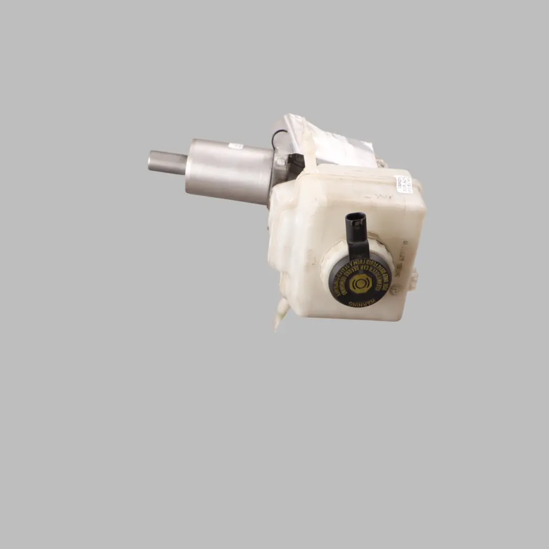 Brake Master Cylinder Expansion Tank to BMW X5 E70 F15 E71 F16 with Part number 6772930 BMW X5 E70 F15 E71 F16 Brake Master Cylinder Expansion Tank - SKU 6772930 - Part number 6772930