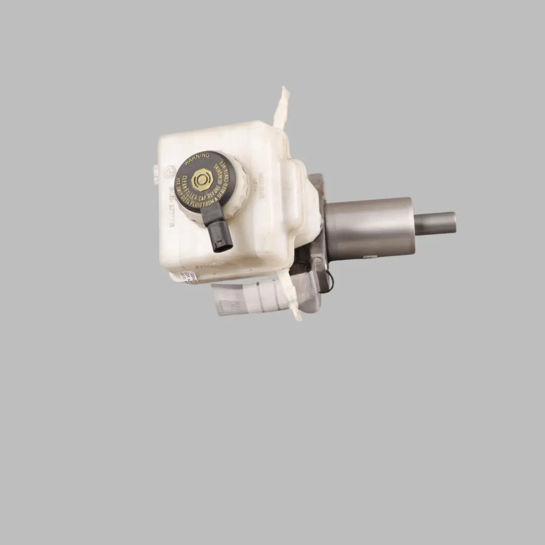 Brake Master Cylinder Expansion Tank to BMW X5 E70 F15 E71 F16 with Part number 6772930 BMW X5 E70 F15 E71 F16 Brake Master Cylinder Expansion Tank - SKU 6772930 - Part number 6772930