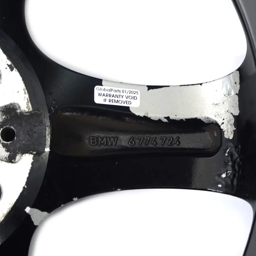 Roue avant noire Jante alliage 19" 8J ET:37 Star Spoke 230 pour BMW E90 E91 E92 E93 à propos du numéro de pièce 6774724 BMW E90 E91 E92 E93 Roue avant noire Jante alliage 19" 8J ET:37 Star Spoke 230 - SKU 6774724-6 - Numéro de pièce 6774724