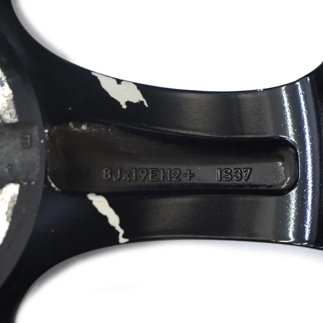 Cerchio in lega anteriore nero 19" 8J ET:37 Star Spoke 230 per BMW E90 E91 E92 E93 con numero di parte 6774724 BMW E90 E91 E92 E93 Cerchio in lega anteriore nero 19" 8J ET:37 Star Spoke 230 - SKU 6774724-6 - Numero di parte 6774724