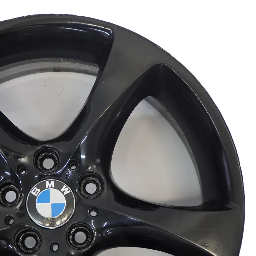 Cerchio lega anteriore nero 19" 8J ET:37 Star Spoke 230 per BMW E90 E91 E92 E93 con numero di parte 6774724 BMW E90 E91 E92 E93 Cerchio lega anteriore nero 19" 8J ET:37 Star Spoke 230 - SKU 6774724-7 - Numero di parte 6774724