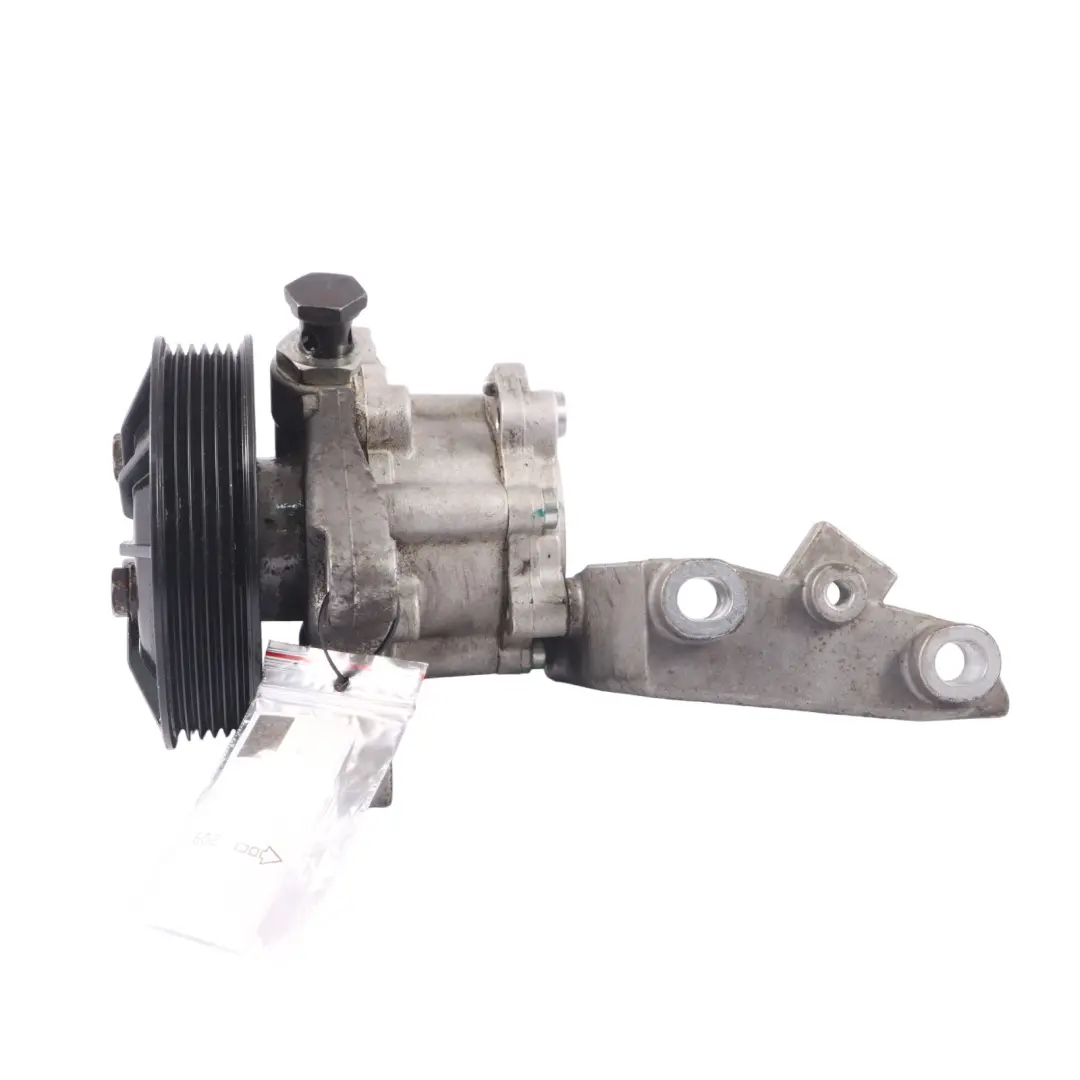 Benzina N53 Pompa Servosterzo per BMW E60 E61 E63 E64 LCI con numero di parte 6779362 BMW E60 E61 E63 E64 LCI Benzina N53 Pompa Servosterzo - SKU 6779362-3 - Numero di parte 6779362