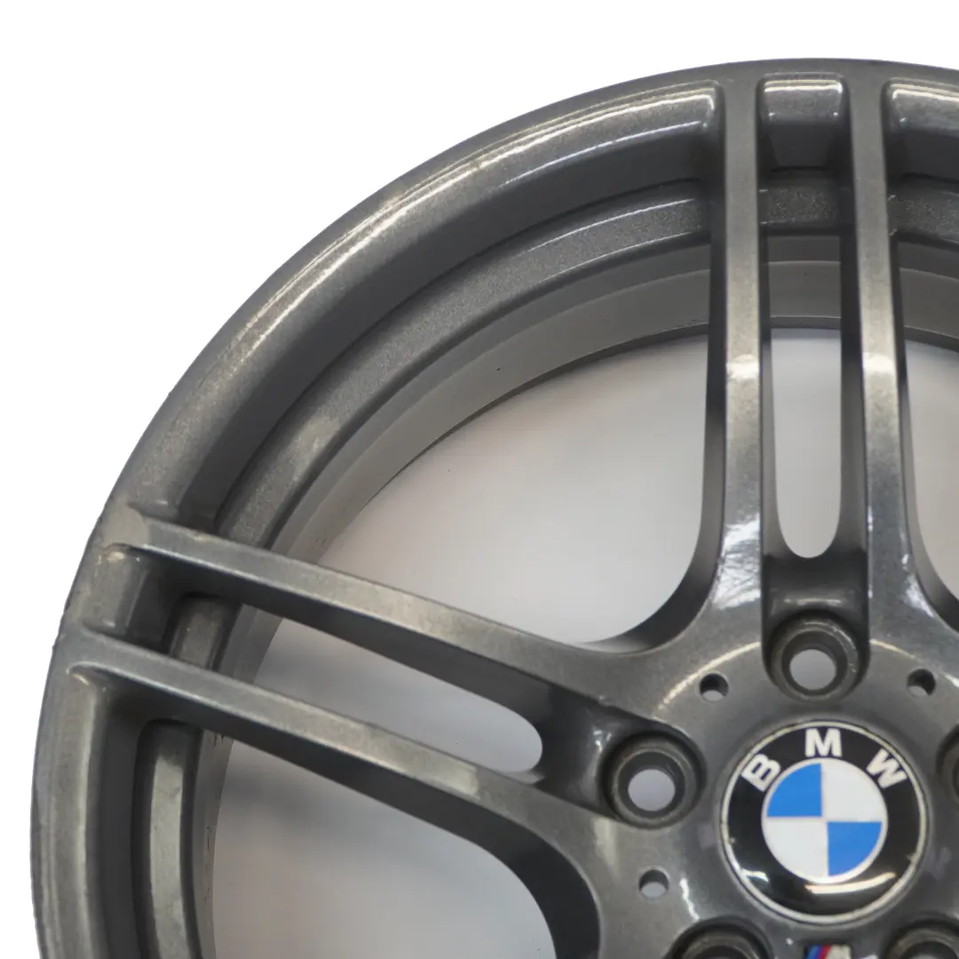 Grigio Cerchio Anteriore Lega 19" M Doppie 313 8J ET:37 per BMW E90 E92 con numero di parte 6787647 BMW E90 E92 Grigio Cerchio Anteriore Lega 19" M Doppie 313 8J ET:37 - SKU 6787647-7 - Numero di parte 6787647