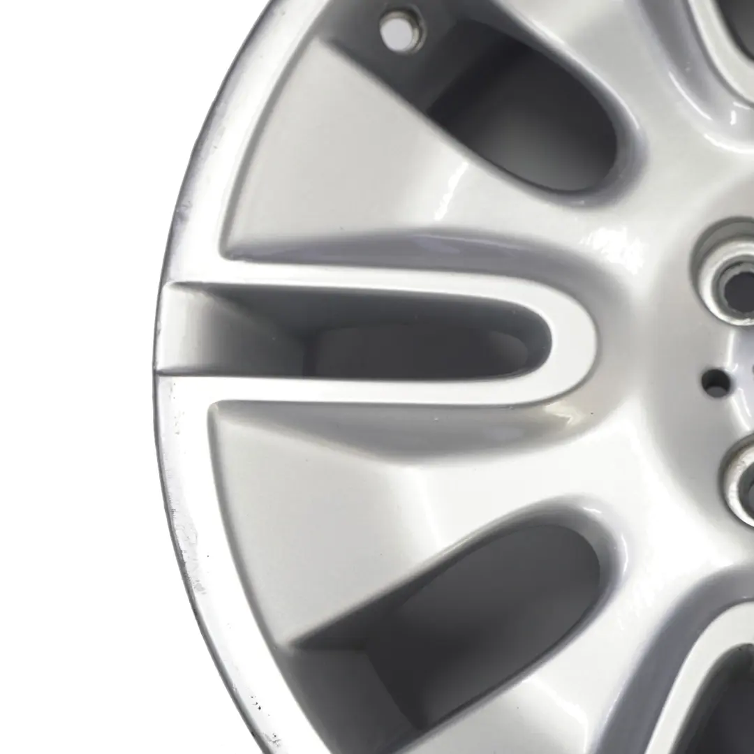 Llanta de aleación 17" Mini R55 R56 R57 Escudo de plata 7J ET:48 para con número de pieza 6789797 Llanta de aleación 17" Mini R55 R56 R57 Escudo de plata 7J ET:48 - SKU 6789797-2 - Número de pieza 6789797