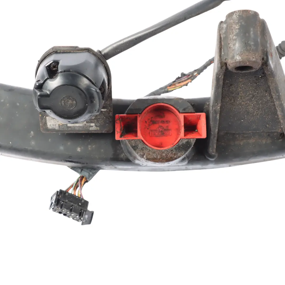 Westfalia Towing Hitch Towbar Tow Bar Trailer Hook to BMW X5 E53 with Part number 6796334 BMW X5 E53 Westfalia Towing Hitch Towbar Tow Bar Trailer Hook - SKU 6796334-2 - Part number 6796334