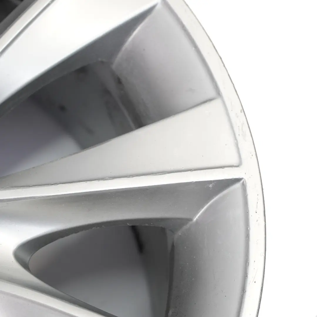 BMW F01 F02 F07 F12 F13 Srebrna Felga Aluminiowa 18" 425 8J ET:30 - SKU 6851075-1 - Numer Części 6851075