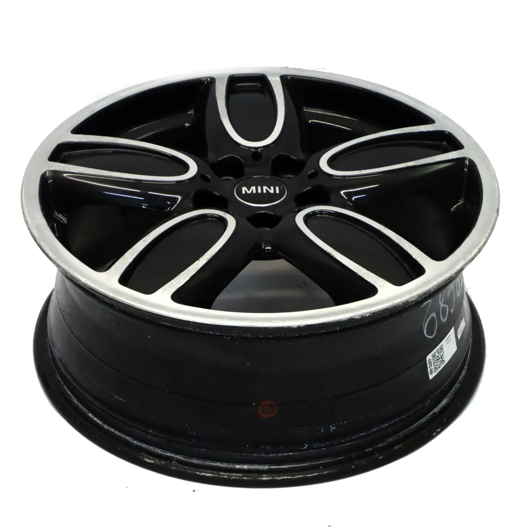 Schwarz Felge 18" 8J ET:57 Cup Speiche 2-Tone für Mini F55 F56 F57 mit Teilenummer 6858900 Mini F55 F56 F57 Schwarz Felge 18" 8J ET:57 Cup Speiche 2-Tone - SKU 6858900-2 - Teilenummer 6858900