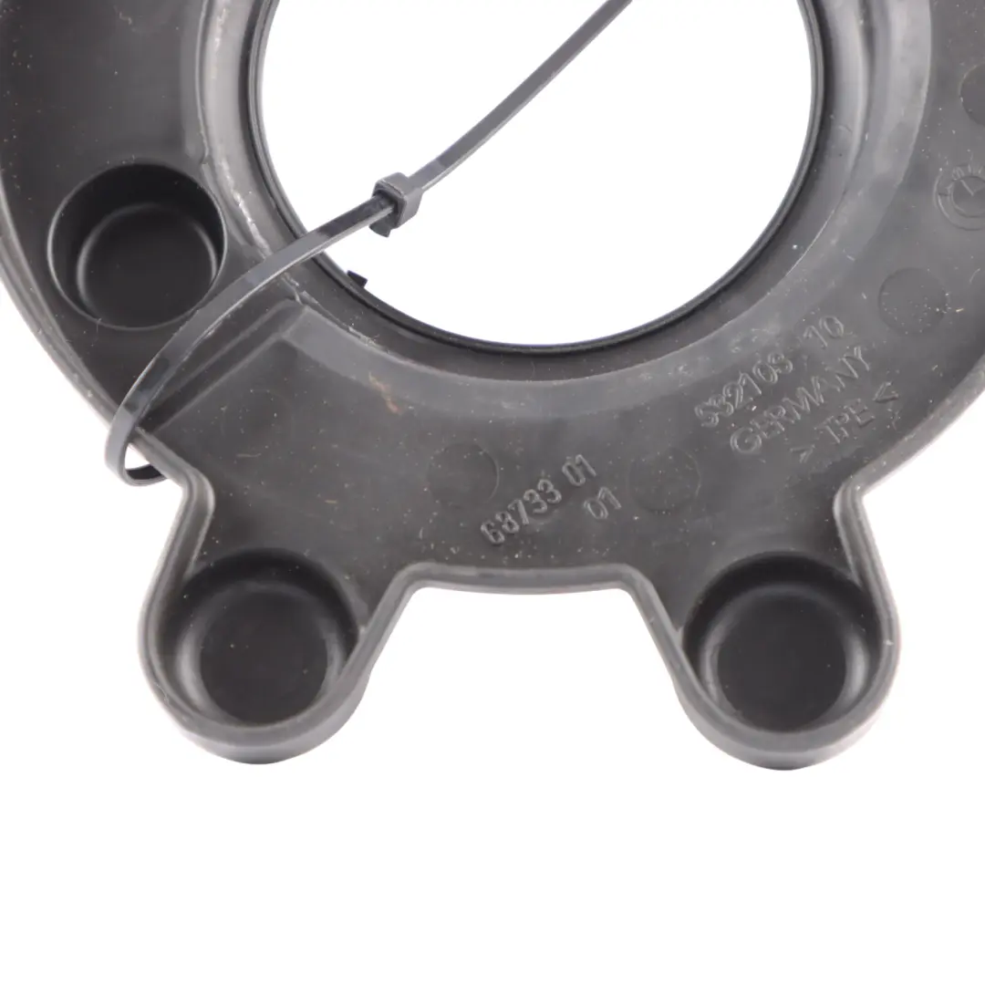 M135Ix B48E Amortiguador Delantero Anillo Superior Recorte para BMW F40 F44 con número de pieza 6873301 BMW F40 F44 M135Ix B48E Amortiguador Delantero Anillo Superior Recorte - SKU 6873301 - Número de pieza 6873301