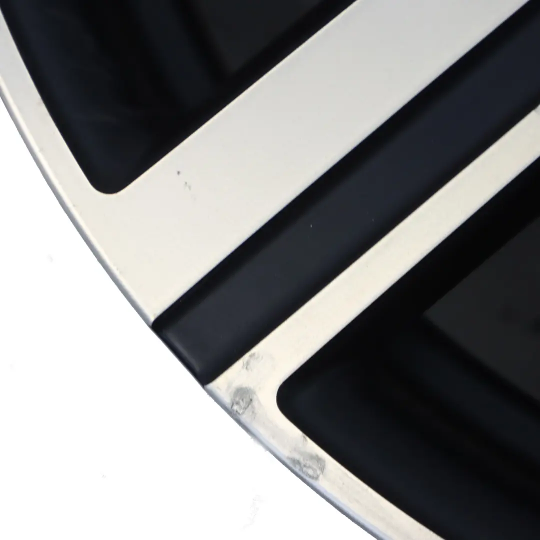 Cerchio ruota lega 18" Tuo British Spoke 530 8J ET:57 per Mini Clubman F54 con numero di parte 6888083 Mini Clubman F54 Cerchio ruota lega 18" Tuo British Spoke 530 8J ET:57 - SKU 6888083-1 - Numero di parte 6888083