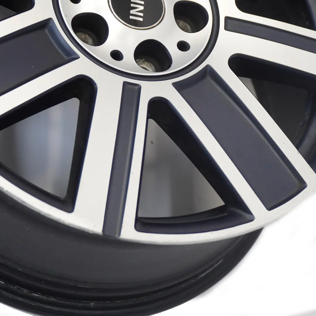 Felga Aluminiowa 18" Yours British Spoke 530 8J ET:57 do Mini F54 o numerze 6888083 Mini F54 Felga Aluminiowa 18" Yours British Spoke 530 8J ET:57 - SKU 6888083-2 - Numer Części 6888083