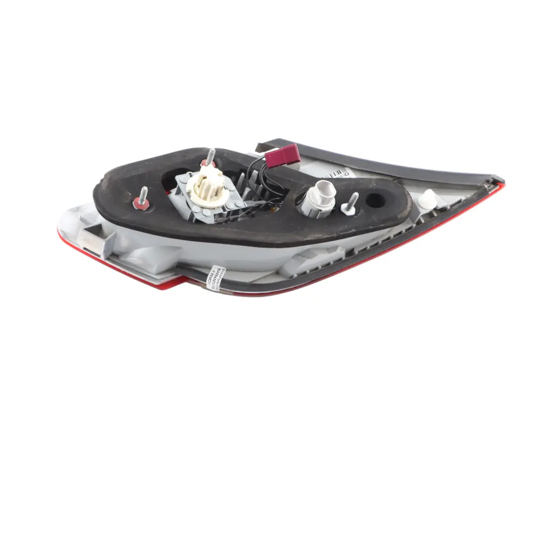 Lamp BMW E65 Right Light In Trunk Lid Boot Tailgate to Rear with Part number 6938518 Rear Lamp BMW E65 Right Light In Trunk Lid Boot Tailgate - SKU 6938518-1 - Part number 6938518