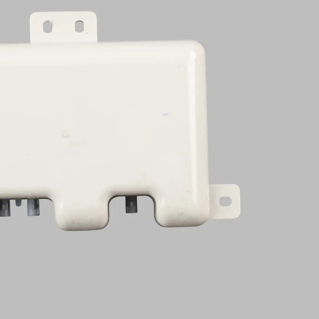 Amplificatore Antenna Booster Tetto Antenna Modulo Di Controllo per BMW F06 con numero di parte 6943023 BMW F06 Amplificatore Antenna Booster Tetto Antenna Modulo Di Controllo - SKU 6943023 - Numero di parte 6943023