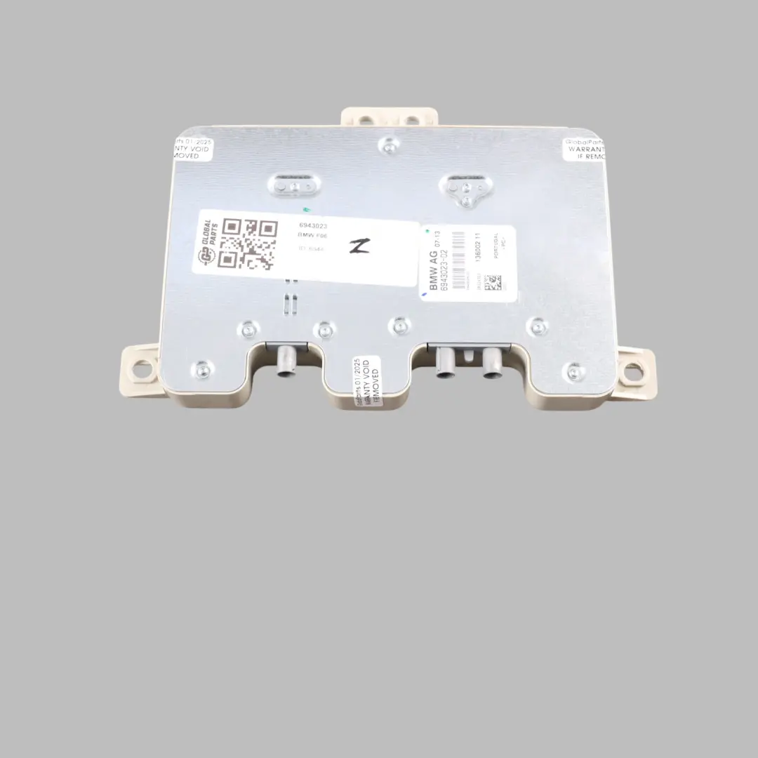 Aerial Amplifier Booster Roof Antenna Module Unit Control to BMW F06 with Part number 6943023 BMW F06 Aerial Amplifier Booster Roof Antenna Module Unit Control - SKU 6943023 - Part number 6943023