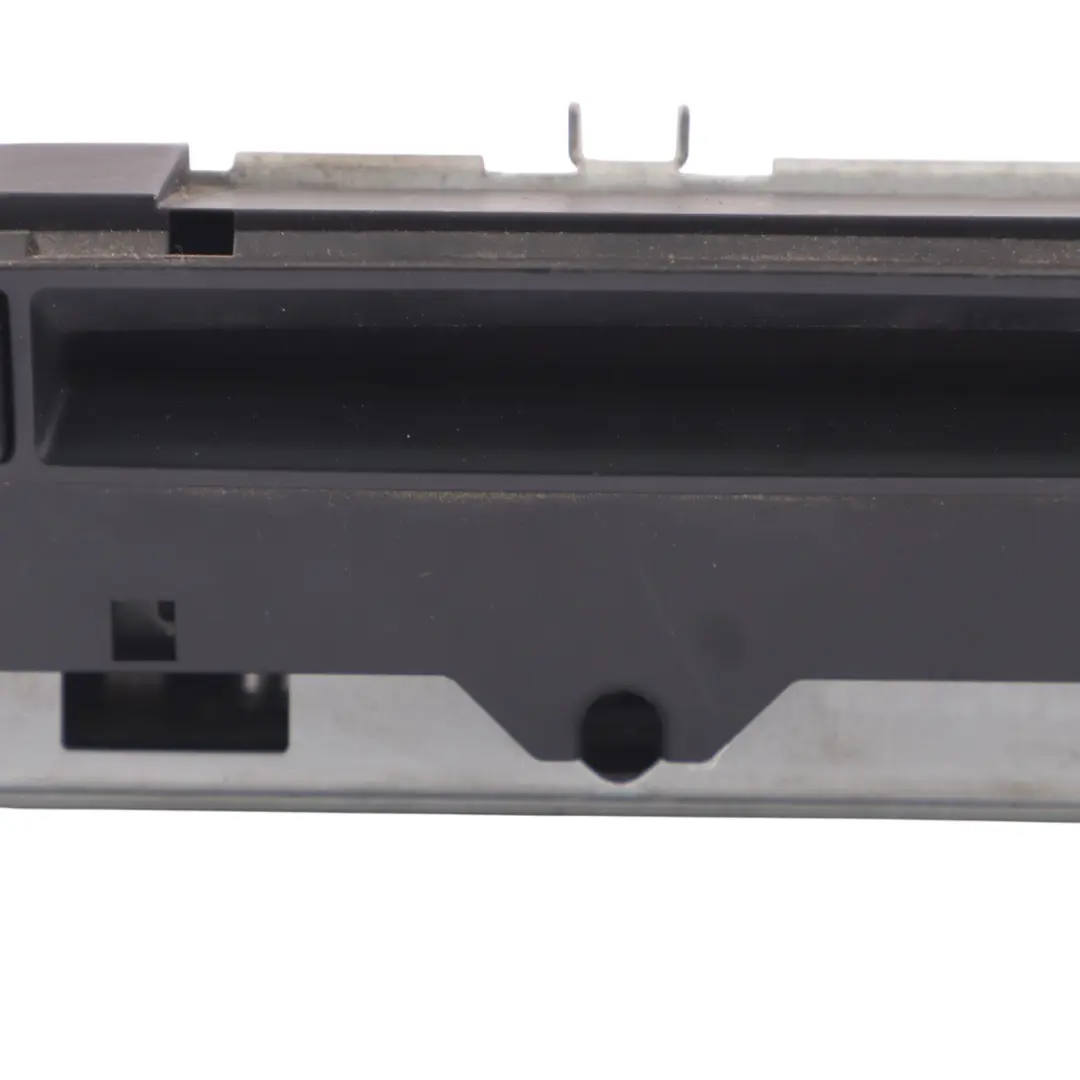 Lettore CD M-ASK M-Audio Radio System Controller per BMW E60 E61 E63 con numero di parte 6965046 BMW E60 E61 E63 Lettore CD M-ASK M-Audio Radio System Controller - SKU 6965046-1 - Numero di parte 6965046