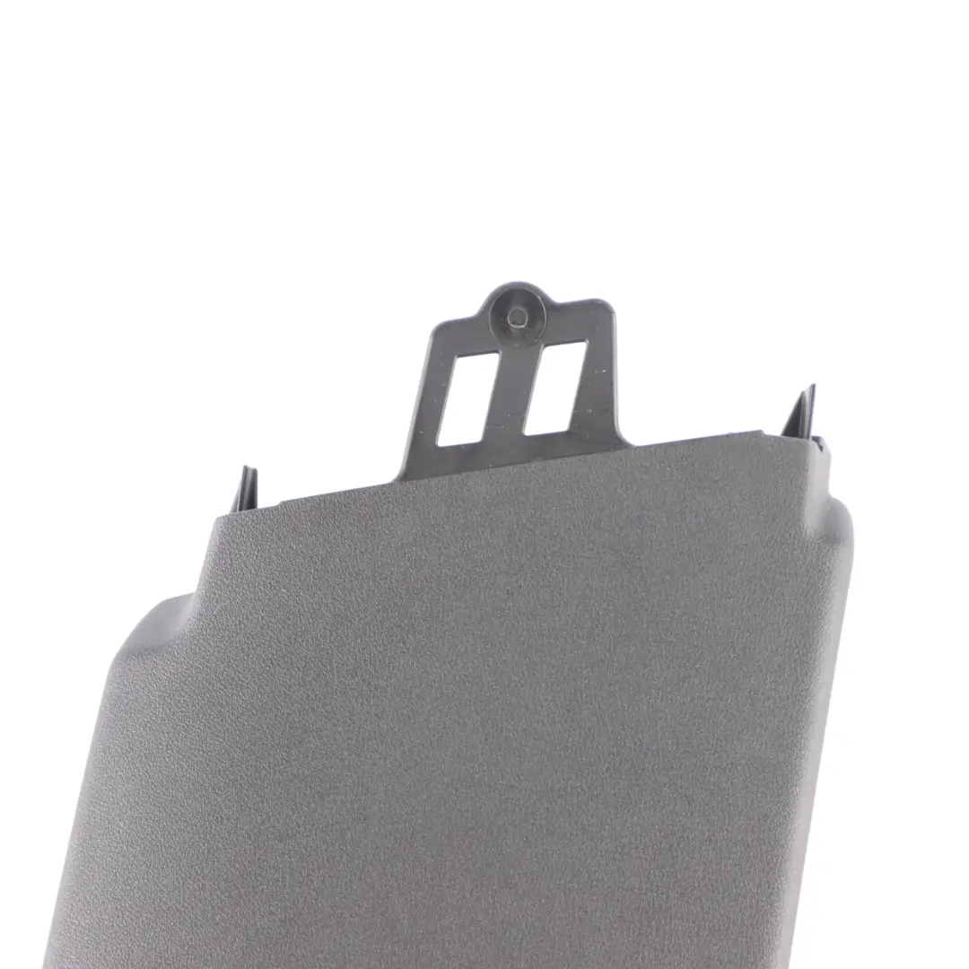 F74 Cache Montant Garniture Colonne Droite (Côté Passager), Noir pour BMW F44 à propos du numéro de pièce 6999472 BMW F44 F74 Cache Montant Garniture Colonne Droite (Côté Passager), Noir - SKU 6999472 - Numéro de pièce 6999472