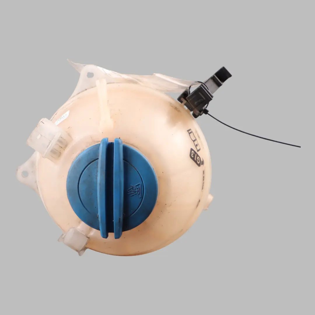 Expansion Tank Water Coolant Bottle Reservoir to Audi A1 8X 1.6 TDI with Part number 6C0121407 Audi A1 8X 1.6 TDI Expansion Tank Water Coolant Bottle Reservoir - SKU 6C0121407 - Part number 6C0121407