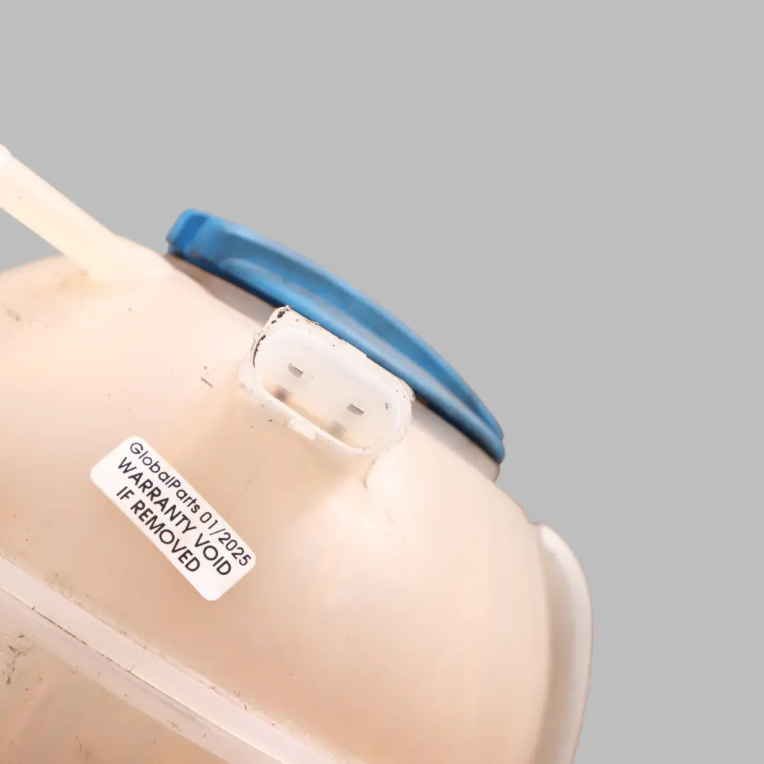 Réservoir expansion liquide refroidissement pour Audi A1 8X 1.6 TDI à propos du numéro de pièce 6C0121407 Audi A1 8X 1.6 TDI Réservoir expansion liquide refroidissement - SKU 6C0121407 - Numéro de pièce 6C0121407