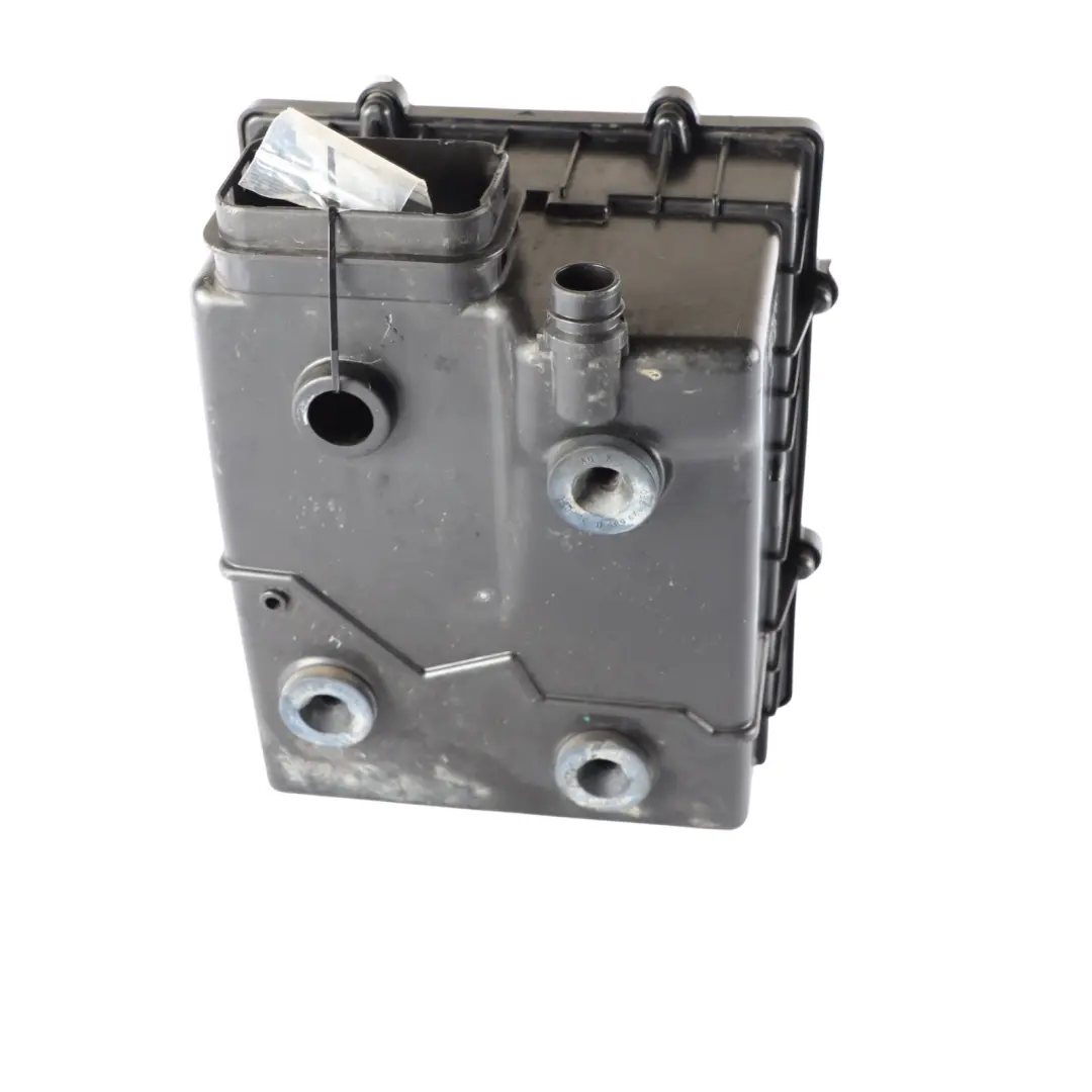 Obudowa Filtra Powietrza do Audi A1 S1 8X 2.0 TFSI Benzyna o numerze 6C0129607K Audi A1 S1 8X 2.0 TFSI Benzyna Obudowa Filtra Powietrza - SKU 6C0129607K - Numer Części 6C0129607K