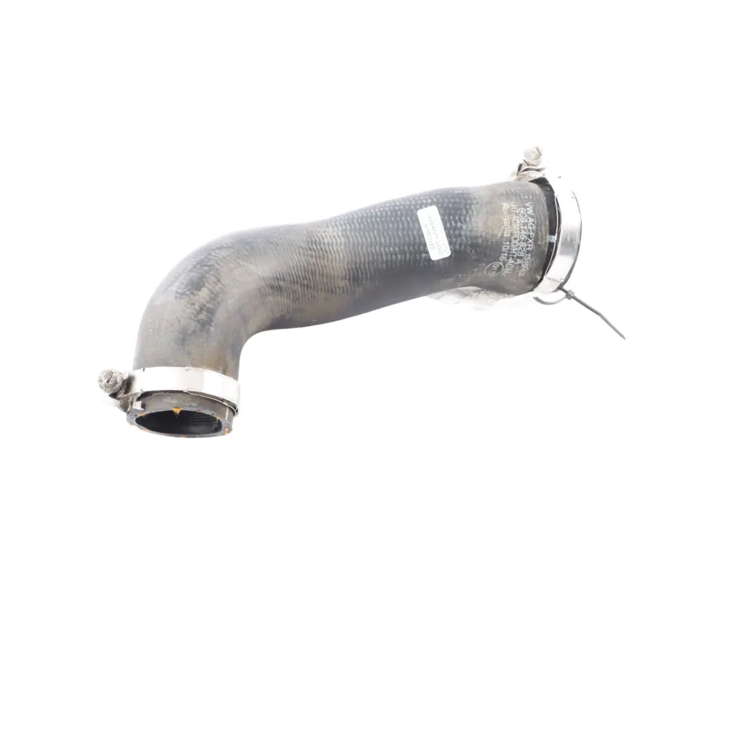 Tuyau compresseur d'échangeur intermédiaire CWZA pour Audi S1 8X 2.0 TFSI à propos du numéro de pièce 6C0145828A Audi S1 8X 2.0 TFSI Tuyau compresseur d'échangeur intermédiaire CWZA - SKU 6C0145828A - Numéro de pièce 6C0145828A