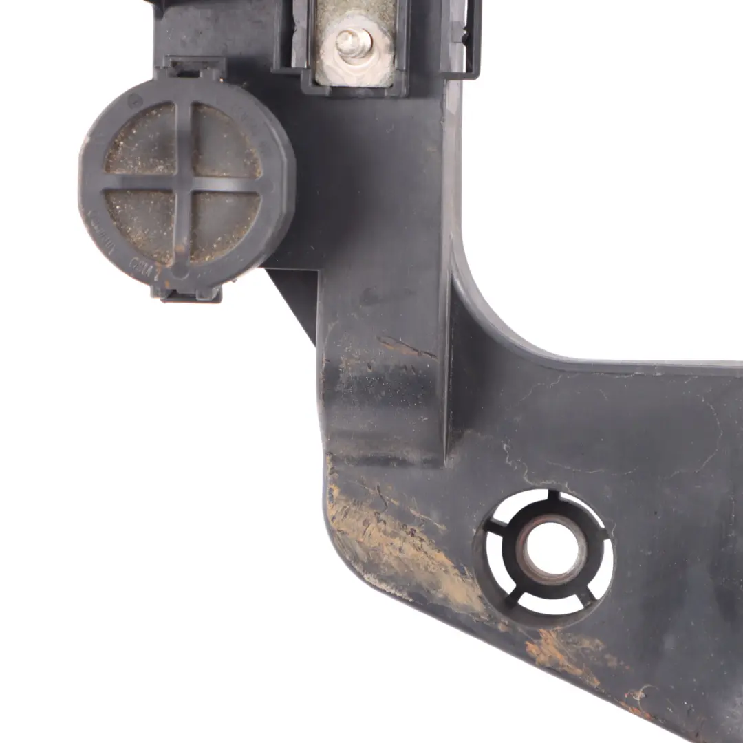 Audi A1 8X Battery Terminal Fuse Socket Retainer - SKU 6C0915343A - Part number 6C0915343A