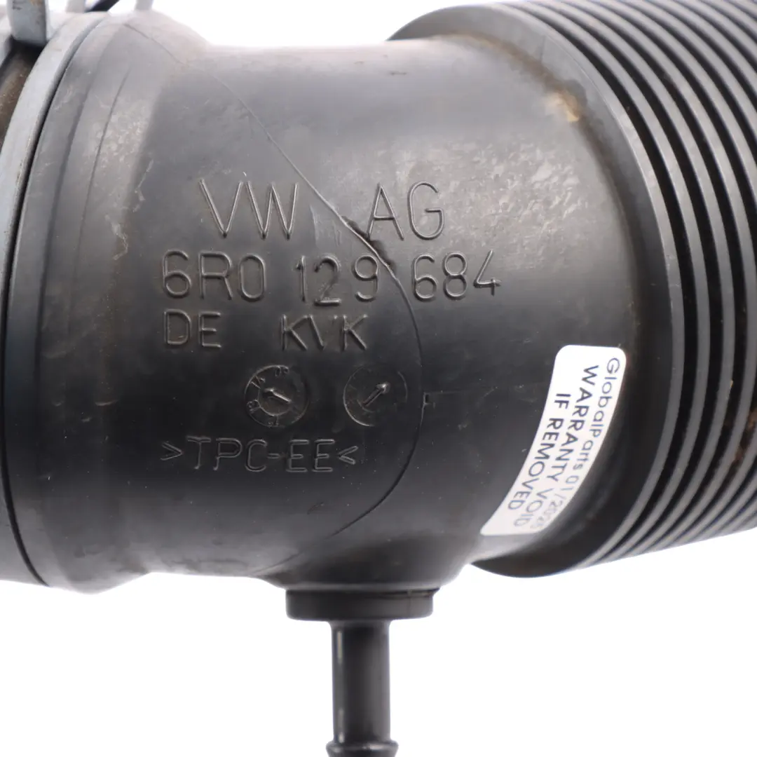 Tubo Manguera Filtro Admisión Aire Gasolina para Audi A1 8X con número de pieza 6R0129684 Audi A1 8X Tubo Manguera Filtro Admisión Aire Gasolina - SKU 6R0129684 - Número de pieza 6R0129684