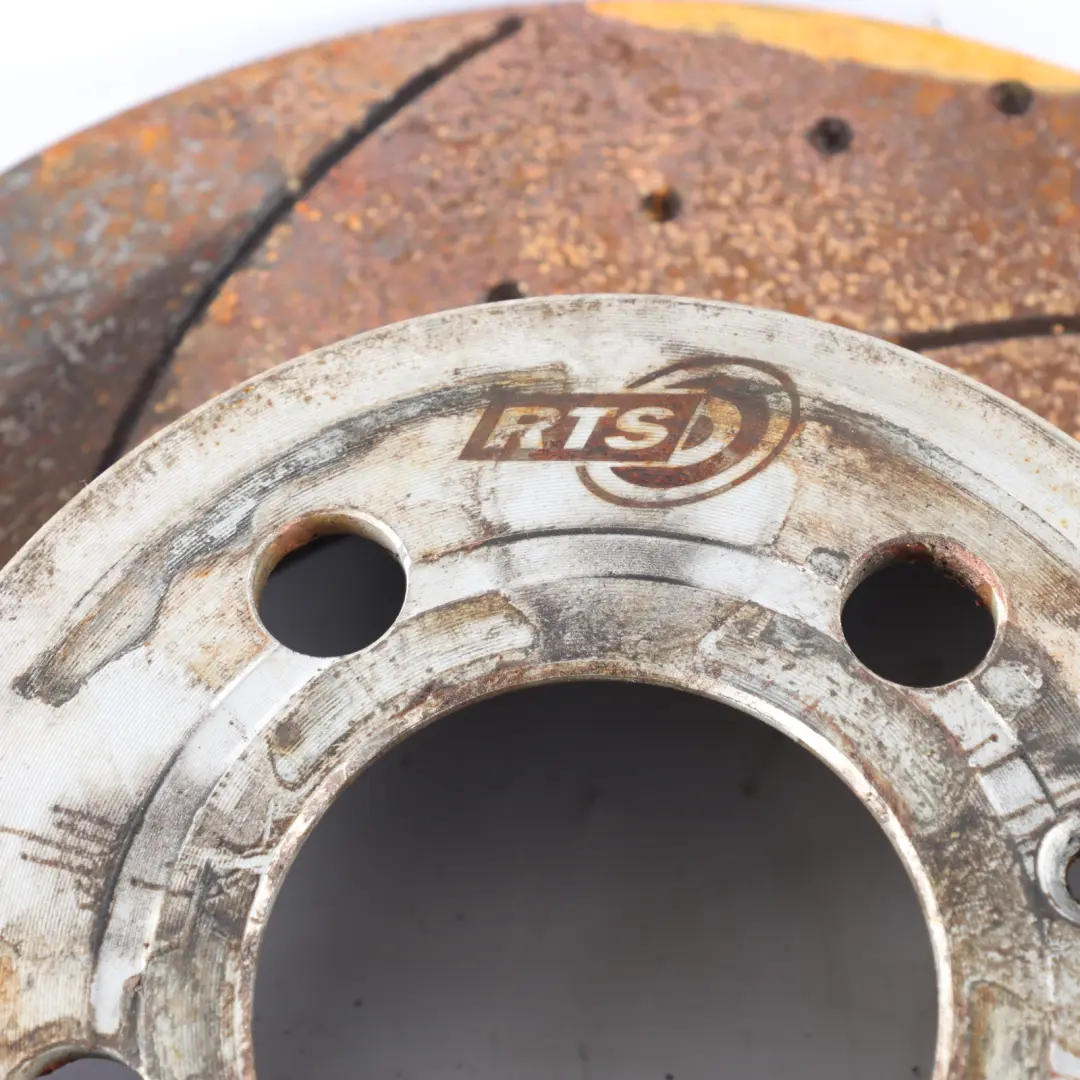 Brake Disc Front Rear Left Right Ventilated Brake Rear Set to Audi S1 8X with Part number 6R0615601 Audi S1 8X Brake Disc Front Rear Left Right Ventilated Brake Rear Set - SKU 6R0615601 - Part number 6R0615601