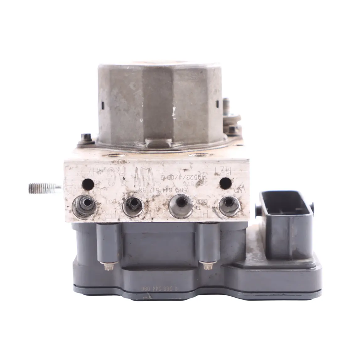 ABS Pump Wheel Braking Control Unit Module ECU to Audi A1 8X with Part number 6R0907379BK Audi A1 8X ABS Pump Wheel Braking Control Unit Module ECU - SKU 6R0907379BK - Part number 6R0907379BK