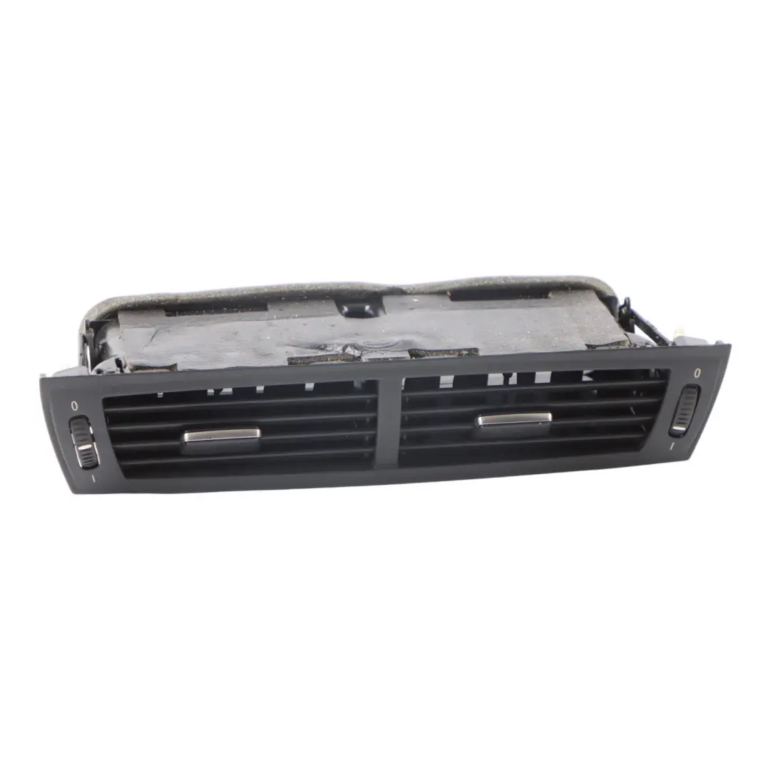 Griglia Aria Fresca Centro Sfiato Cruscotto 7025630 per BMW Z4 E85 E86 con numero di parte 6949158 BMW Z4 E85 E86 Griglia Aria Fresca Centro Sfiato Cruscotto 7025630 - SKU 7025630-1 - Numero di parte 6949158