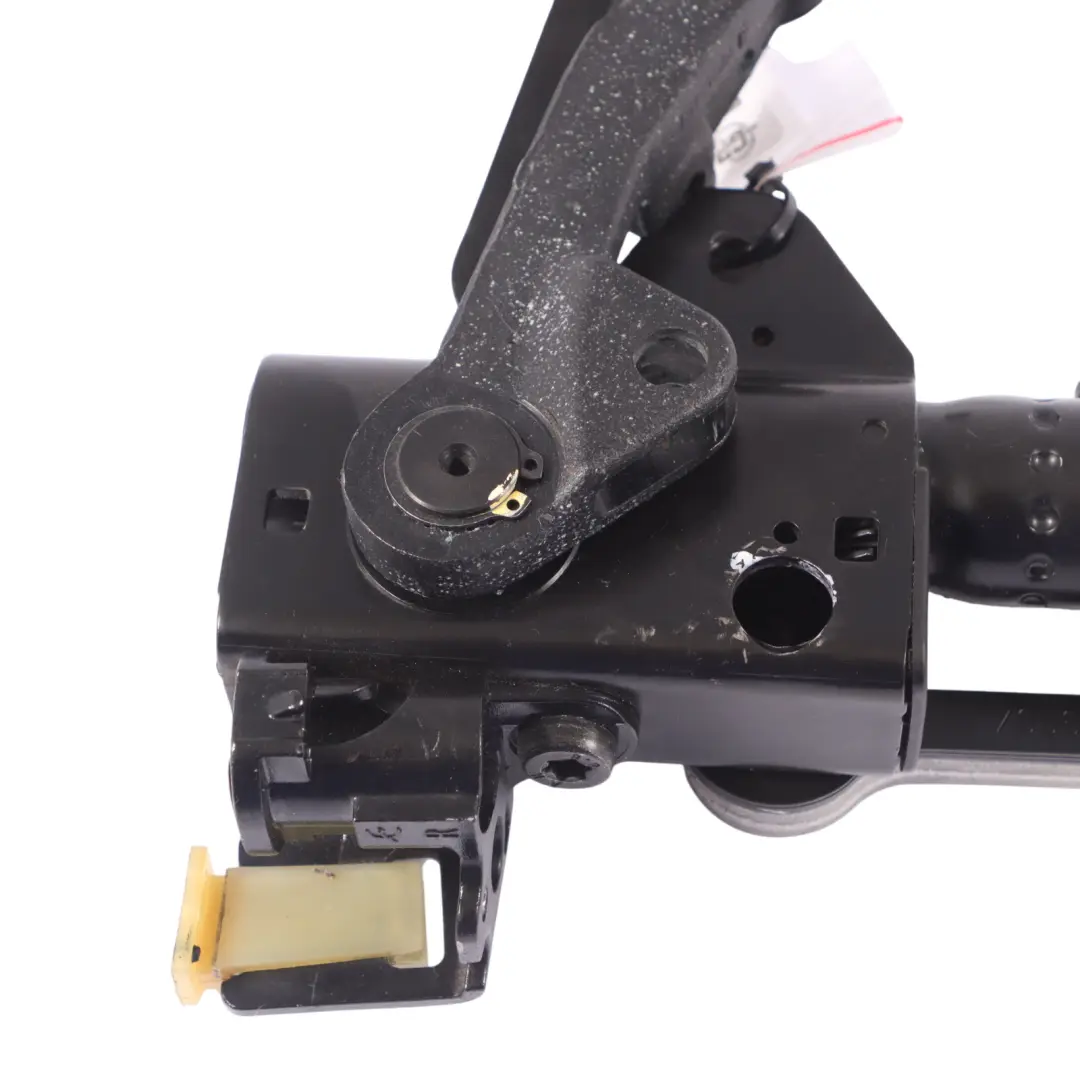 Faltdachscharnier Links für BMW Z4 E85 mit Teilenummer 7043887 BMW Z4 E85 Faltdachscharnier Links - SKU 7043887 - Teilenummer 7043887