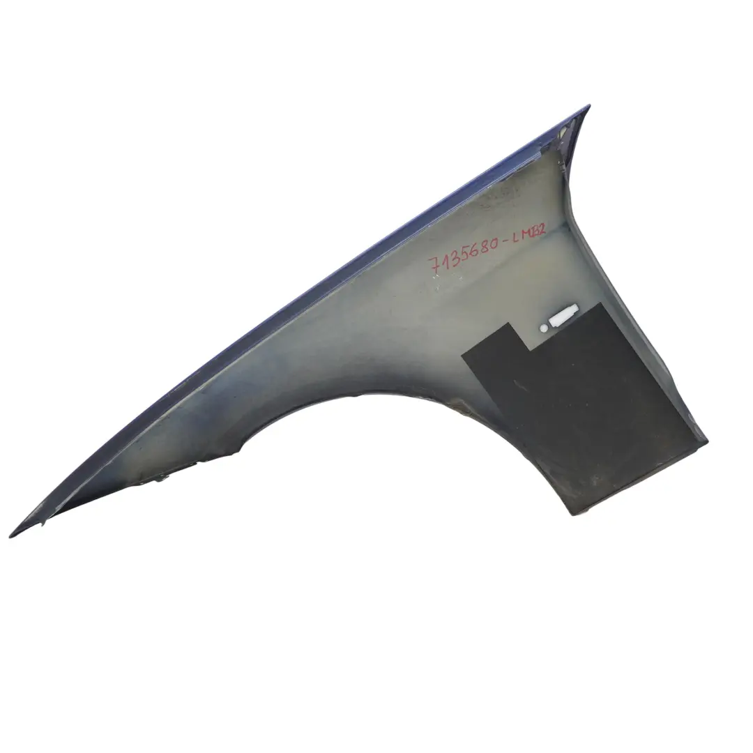 Panneau latéral Aile avant droite Le Mans Blau Blue - 381 pour BMW E90 E91 à propos du numéro de pièce 7135680 BMW E90 E91 Panneau latéral Aile avant droite Le Mans Blau Blue - 381 - SKU 7135680-LMB2 - Numéro de pièce 7135680