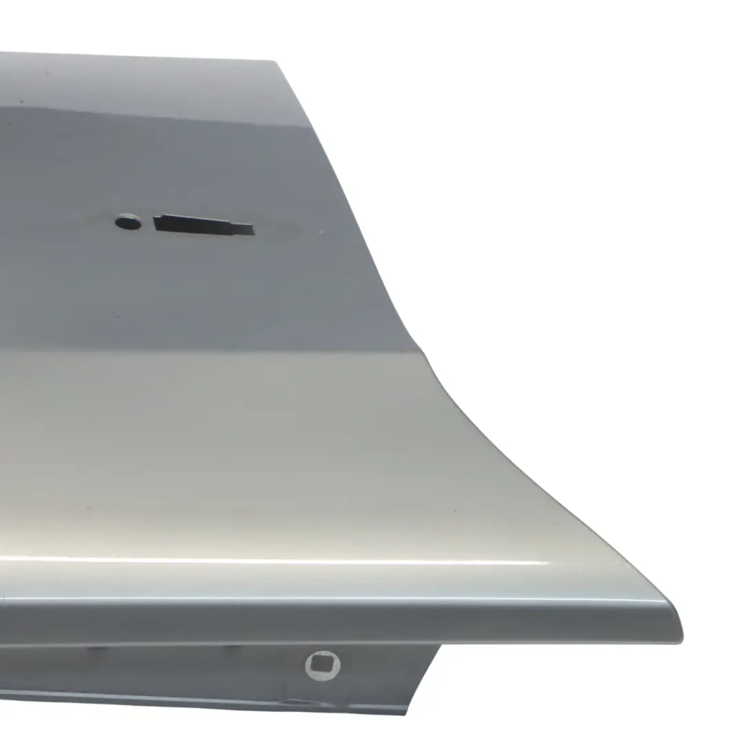 Aile du panneau latéral avant droit Spacegrau Space Grey A52 pour BMW E90 E91 à propos du numéro de pièce 7135680 BMW E90 E91 Aile du panneau latéral avant droit Spacegrau Space Grey A52 - SKU 7135680-SCG3 - Numéro de pièce 7135680