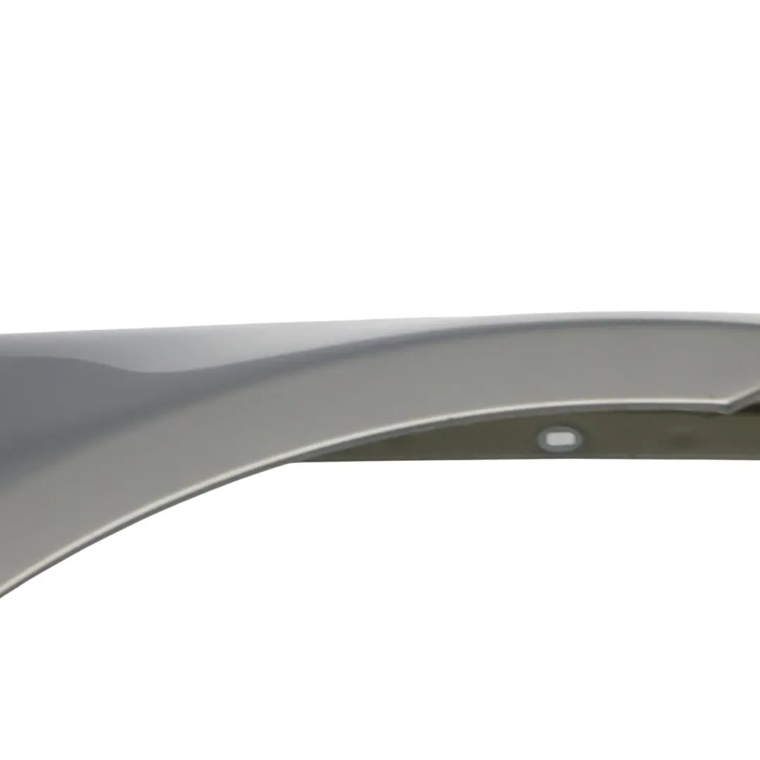 Aile du panneau latéral avant droit Spacegrau Space Grey A52 pour BMW E90 E91 à propos du numéro de pièce 7135680 BMW E90 E91 Aile du panneau latéral avant droit Spacegrau Space Grey A52 - SKU 7135680-SCG3 - Numéro de pièce 7135680