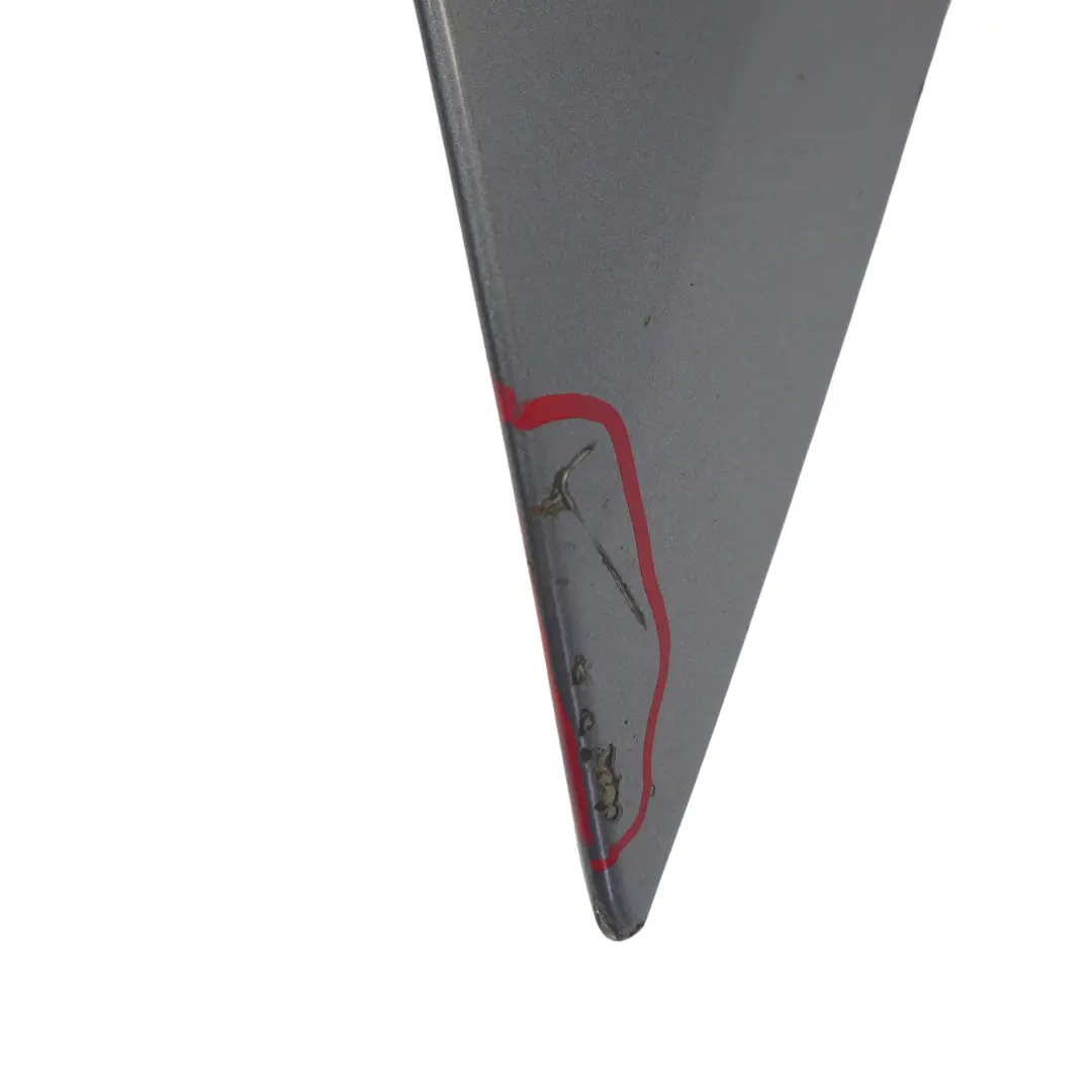 Panel Lateral Guardabarros Delantero Derecho Spacegrau - A52 para BMW E90 E91 con número de pieza 7135680 BMW E90 E91 Panel Lateral Guardabarros Delantero Derecho Spacegrau - A52 - SKU 7135680-SCG4 - Número de pieza 7135680