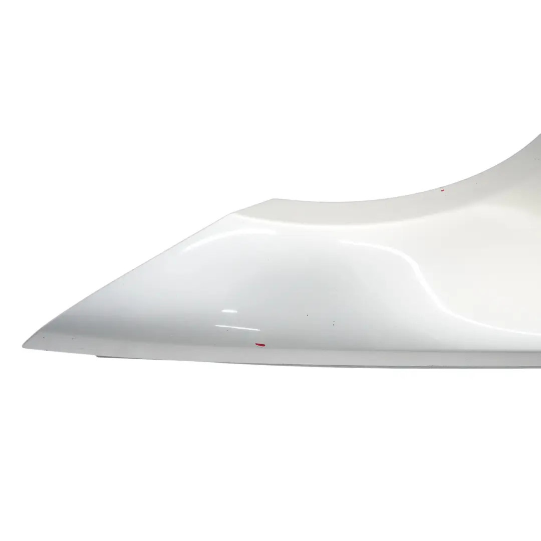 Panel lateral guardabarros ala delantera derecha Titansilber - 354 para BMW E90 E91 con número de pieza 7135680 BMW E90 E91 Panel lateral guardabarros ala delantera derecha Titansilber - 354 - SKU 7135680-TS2 - Número de pieza 7135680