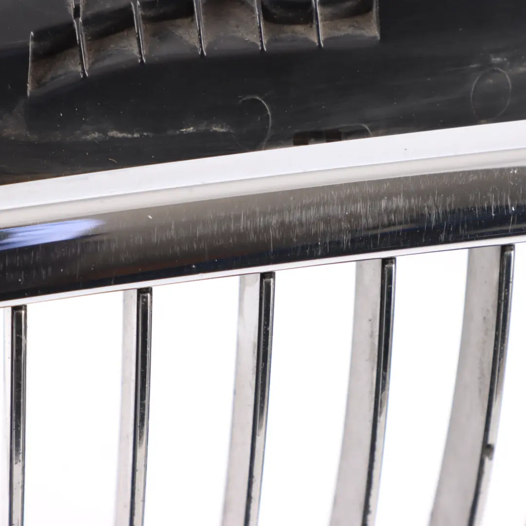 Atrapa Grill Nerki Chrom do BMW E65 E66 E67 o numerze 7145738 BMW E65 E66 E67 Atrapa Grill Nerki Chrom - SKU 7145738-2 - Numer Części 7145738