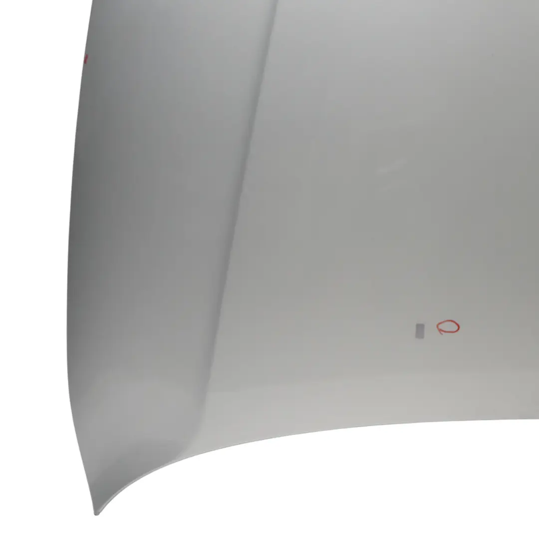 Hood Bonnet BMW E81 E87 Cover Panel Titansilber Silver Metallic - 354 to with Part number 7162102 Hood Bonnet BMW E81 E87 Cover Panel Titansilber Silver Metallic - 354 - SKU 7162102-TS1 - Part number 7162102