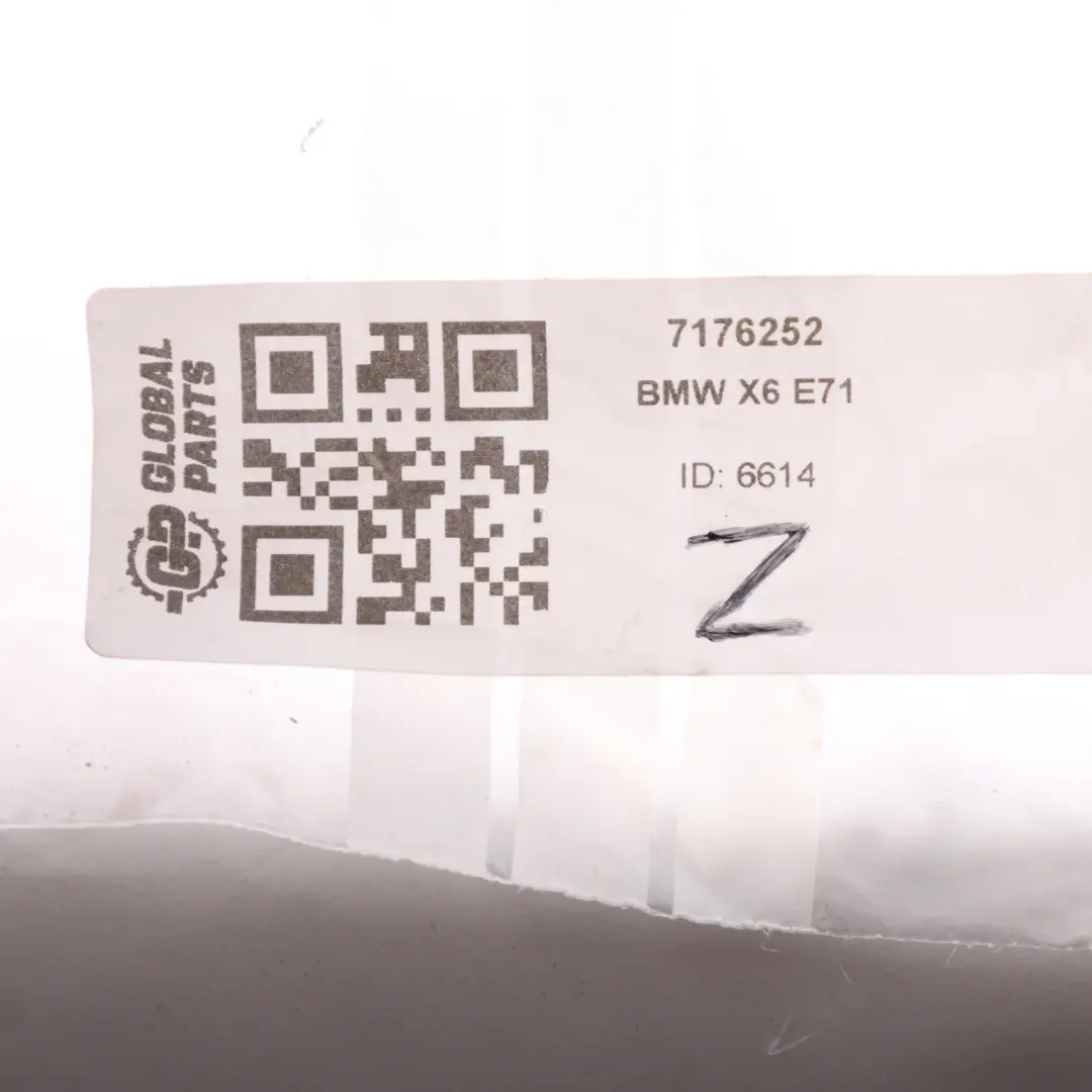 Bumper Towing Eye Hook Cover Trim Right O/S to BMW X6 E71 Rear with Part number 7176252 BMW X6 E71 Rear Bumper Towing Eye Hook Cover Trim Right O/S - SKU 7176252 - Part number 7176252