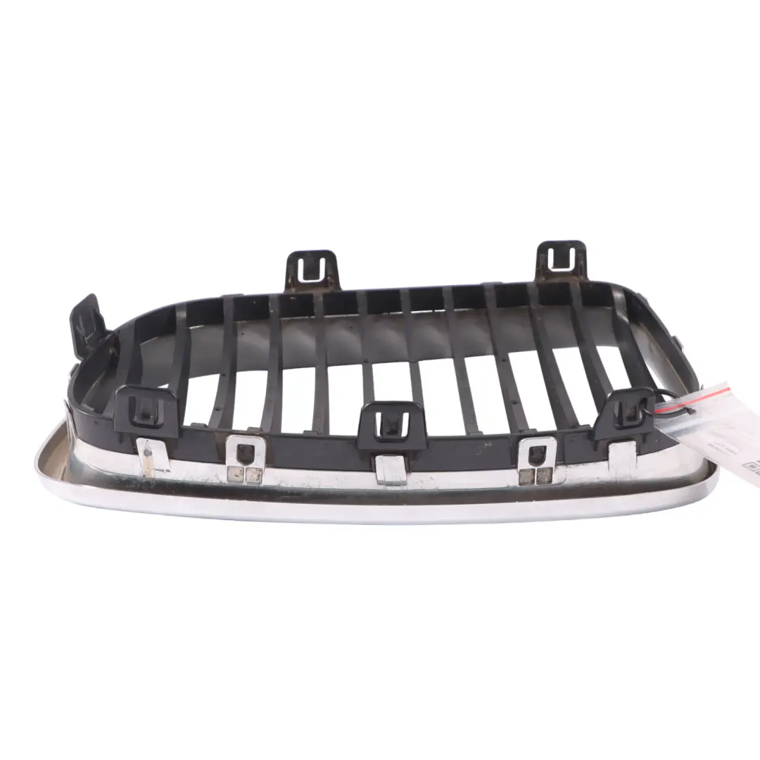 Trim Kidney Grille Chrome Front Right O/S to BMW E81 E87 E87N LCI with Part number 7179656 BMW E81 E87 E87N LCI Trim Kidney Grille Chrome Front Right O/S - SKU 7179656 - Part number 7179656
