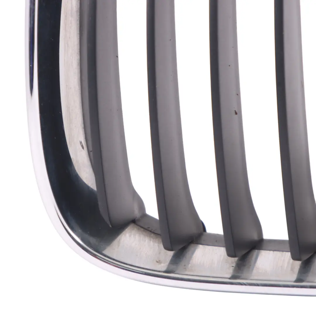 Kratka Zderzaka Nerka Grill Chrom Prawy Przód do BMW E81 E87 E87N LCI o numerze 7179656 BMW E81 E87 E87N LCI Kratka Zderzaka Nerka Grill Chrom Prawy Przód - SKU 7179656 - Numer Części 7179656