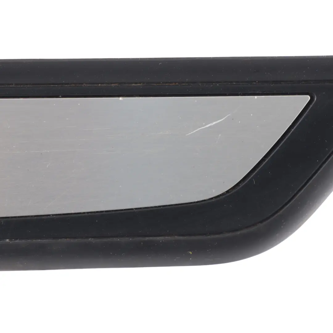 Puerta de entrada de la tira delantera izquierda derecha para BMW F01 con número de pieza 7181011 BMW F01 Puerta de entrada de la tira delantera izquierda derecha - SKU 7181011 - Número de pieza 7181011