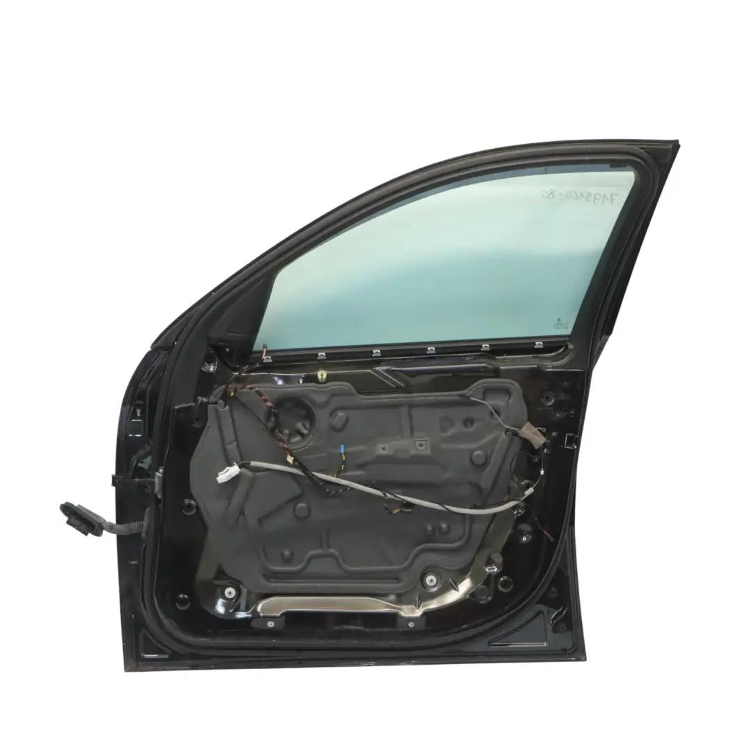 Porta anteriore destra Black Sapphire Metallic - 475 per BMW X6 E71 con numero di parte 7198160 BMW X6 E71 Porta anteriore destra Black Sapphire Metallic - 475 - SKU 7198160-BS - Numero di parte 7198160