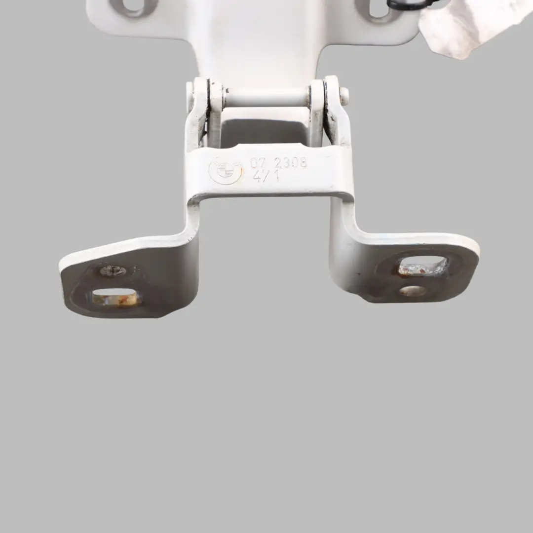 Folding Roof Top Flap Hinge Left N/S Alpinweiss White - 300 to BMW E88 with Part number 7208713 BMW E88 Folding Roof Top Flap Hinge Left N/S Alpinweiss White - 300 - SKU 7208713-AW - Part number 7208713