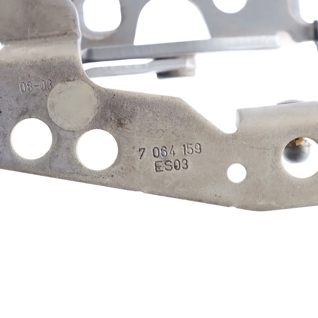 Hood Hinge BMW E63 E64 Engine Bonnet Support Bracket Left N/S Spacegrau - A52 to with Part number 7210669 Hood Hinge BMW E63 E64 Engine Bonnet Support Bracket Left N/S Spacegrau - A52 - SKU 7210669-SCG - Part number 7210669