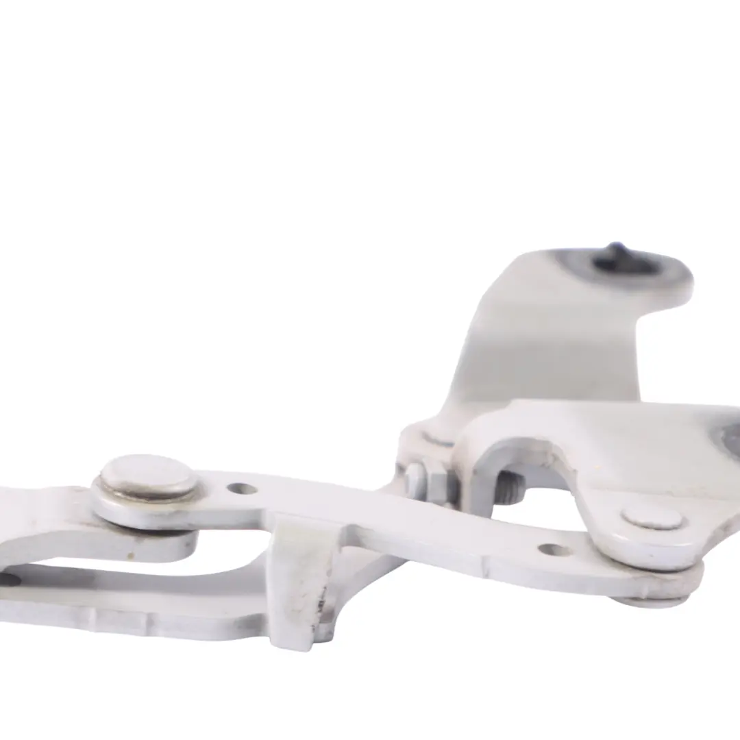 Front Right O/S Engine Bonnet Hinge Titan Silver - 354 to BMW E90 E91 E92 E93 with Part number 7210678 BMW E90 E91 E92 E93 Front Right O/S Engine Bonnet Hinge Titan Silver - 354 - SKU 7210678-TS - Part number 7210678