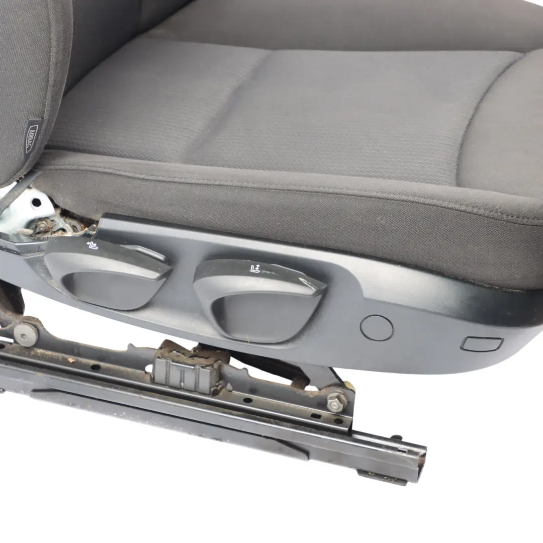 BMW E90 E91 LCI Fotel Prawy Przód Materiał Czarny - SKU 7212156-1 - Numer Części 7212156