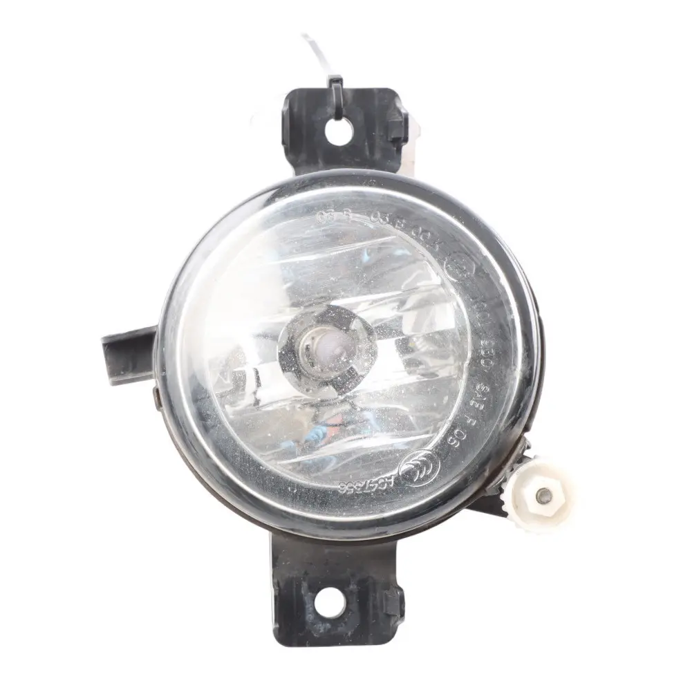 Fog Lamp Front Bumper Light Right O/S Driver Side LED to BMW X5 E70 LCI with Part number 7224644 BMW X5 E70 LCI Fog Lamp Front Bumper Light Right O/S Driver Side LED - SKU 7224644 - Part number 7224644