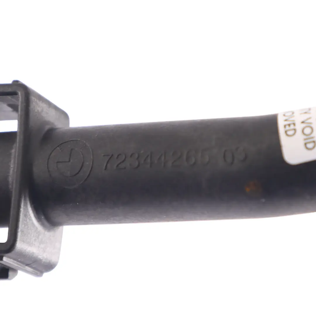 Wąż Przewód Płynu Chłodzącego do BMW F30 o numerze 72344265 BMW F30 Wąż Przewód Płynu Chłodzącego - SKU 72344265 - Numer Części 72344265
