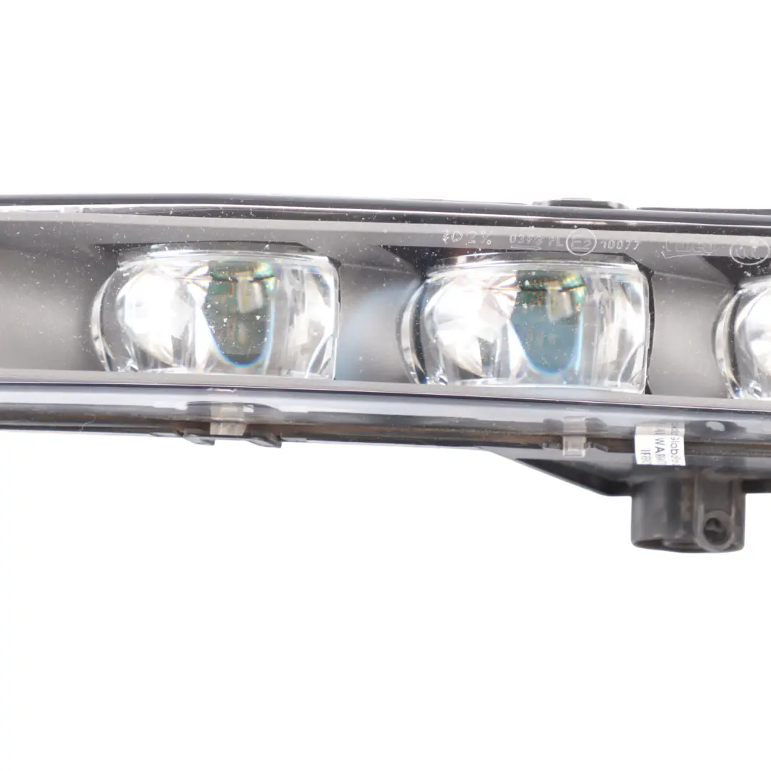 Lampa Przeciwmgielna Zderzaka Przedniego LED Lewa do BMW F06 F12 F13 o numerze 7234927 BMW F06 F12 F13 Lampa Przeciwmgielna Zderzaka Przedniego LED Lewa - SKU 7234927 - Numer Części 7234927