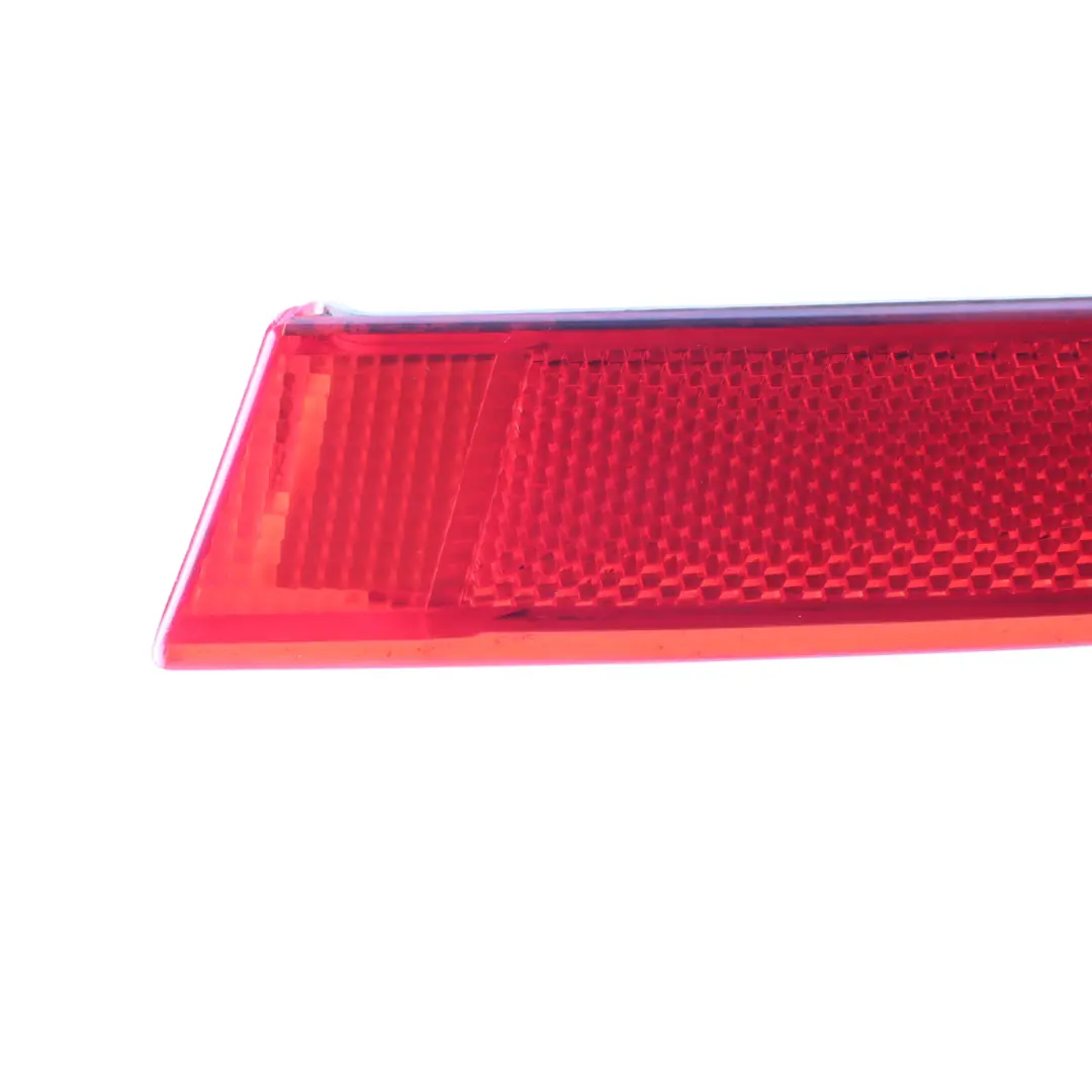 Lamp Reflector Rear Right O/S Bumper Trim Reflection Red to BMW X5 E70 LCI with Part number 7240998 BMW X5 E70 LCI Lamp Reflector Rear Right O/S Bumper Trim Reflection Red - SKU 7240998 - Part number 7240998