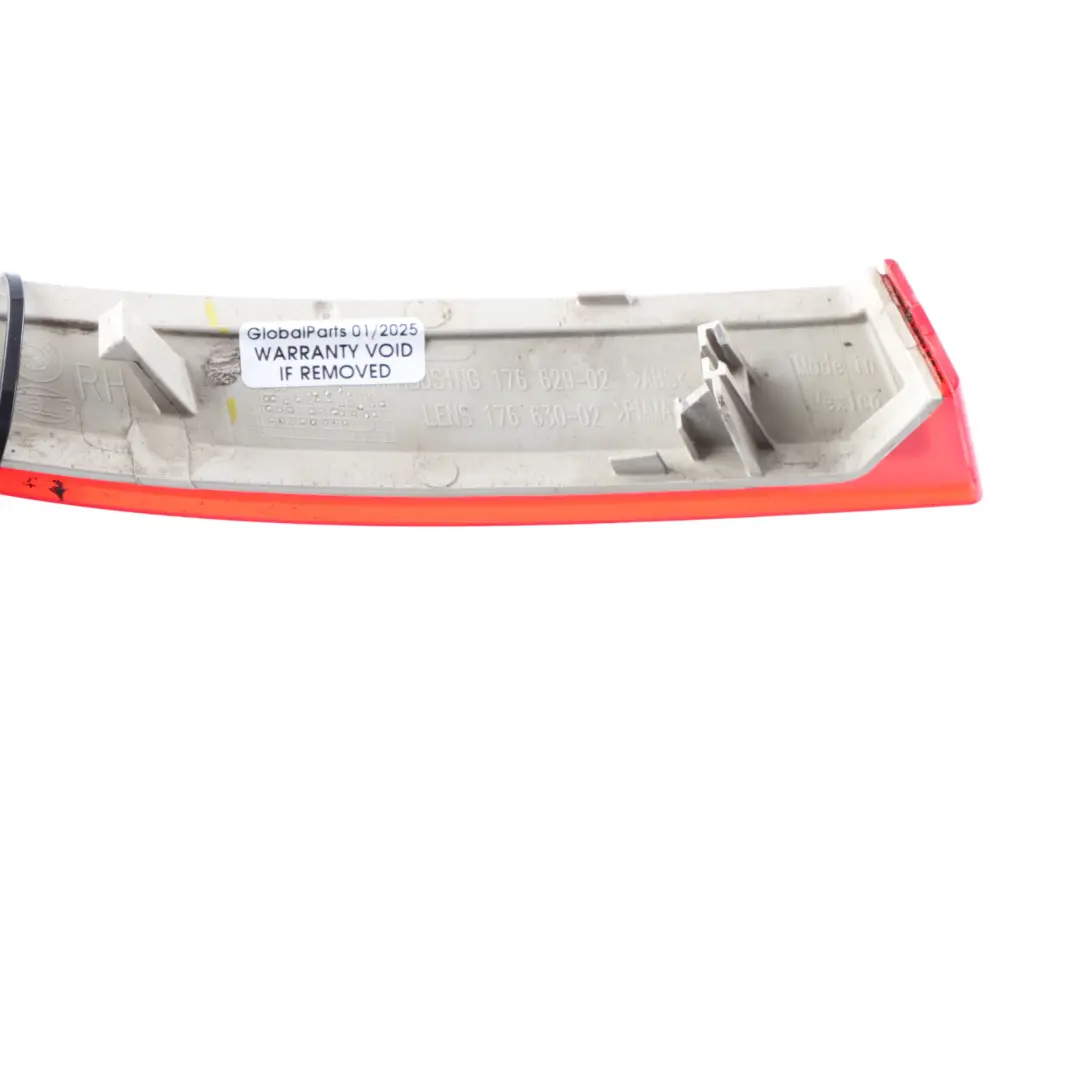 Lamp Reflector Rear Right O/S Bumper Trim Reflection Red to BMW X5 E70 LCI with Part number 7240998 BMW X5 E70 LCI Lamp Reflector Rear Right O/S Bumper Trim Reflection Red - SKU 7240998 - Part number 7240998